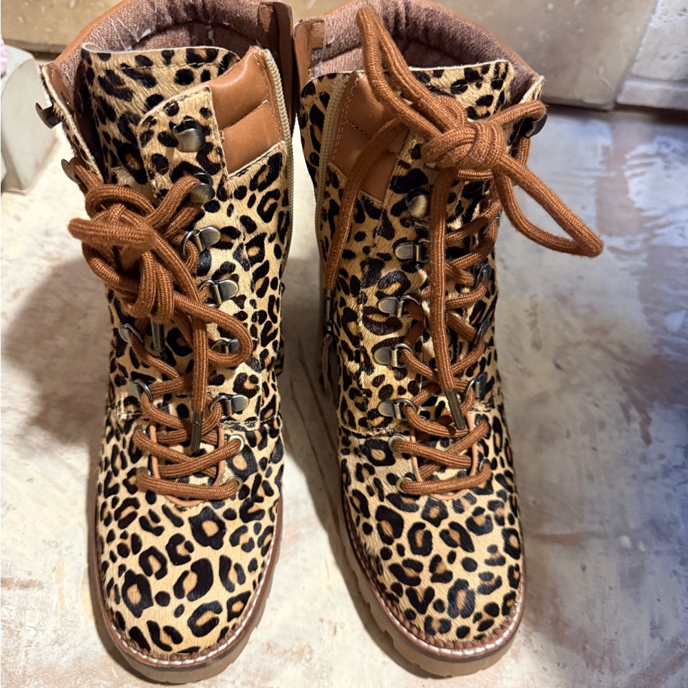 Leopard Print Lace-Up Combat Boots - Brown